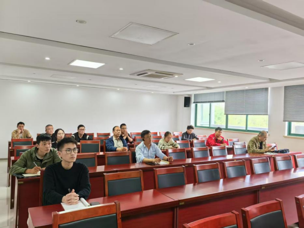 科技赋能精准治污,法规服务双管齐下725.png 科技赋能精准治污,法规服务双管齐下725.png