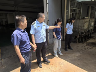 海门：高温下的“环保蓝”，夏日里的“清凉色”575.png