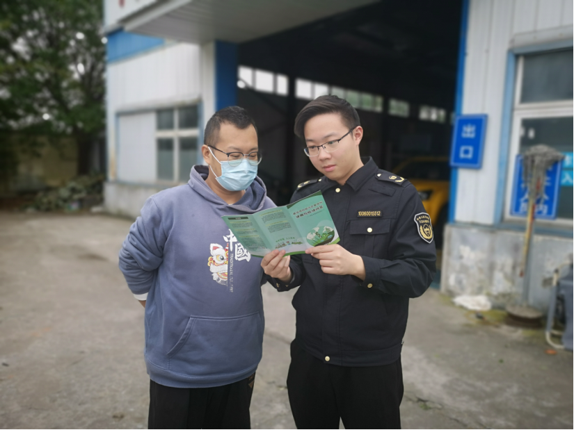 “多维发力”以生态环境普法绘就美丽海门606.png