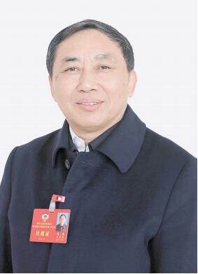 冯彪.jpg