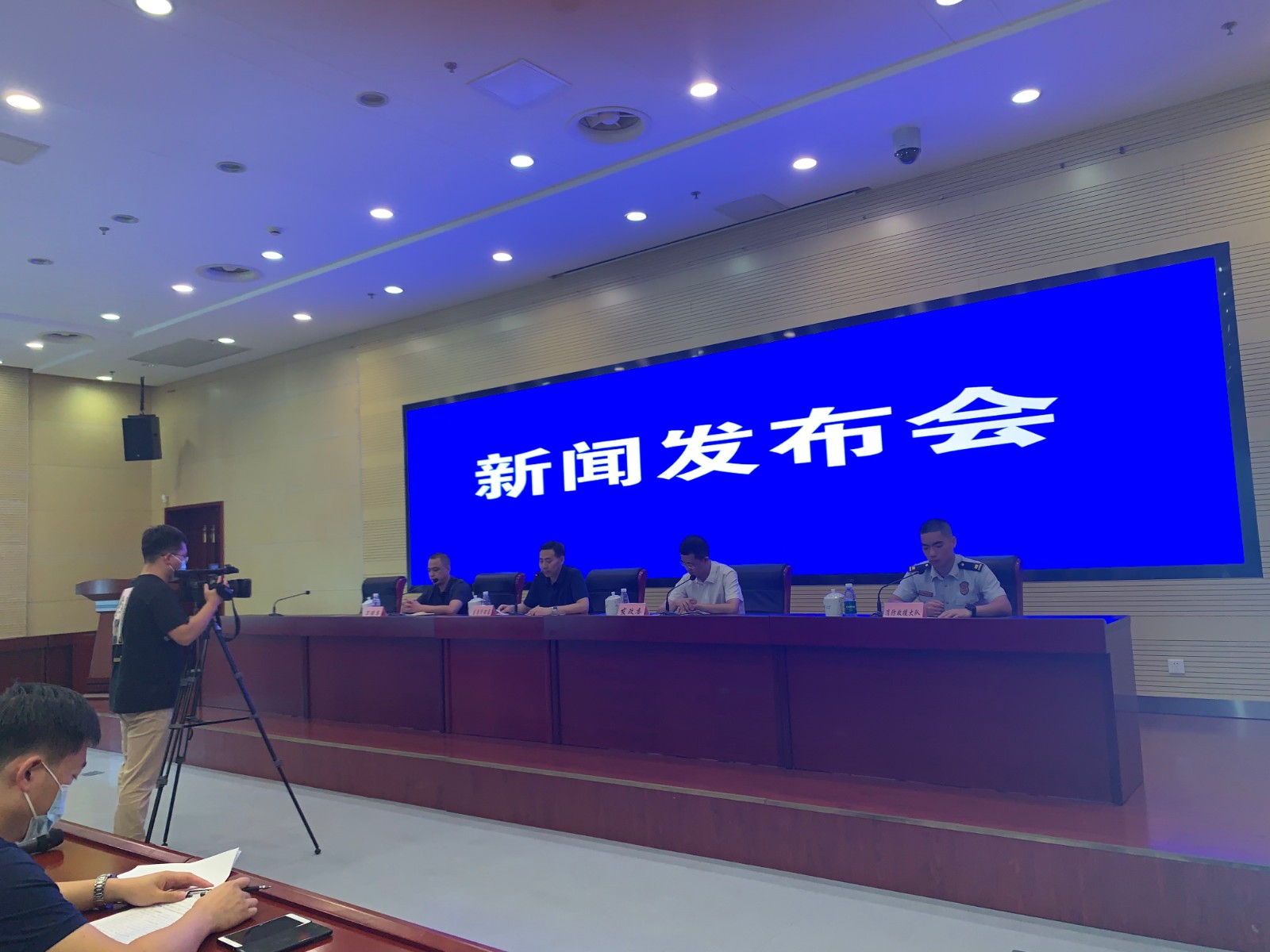 应急管理局1012.jpg