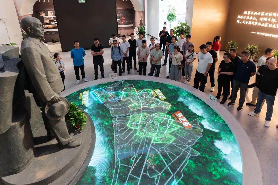微信图片_2025-09-24_104002_639.jpg