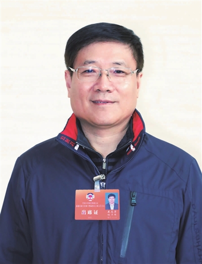 花志华.jpg
